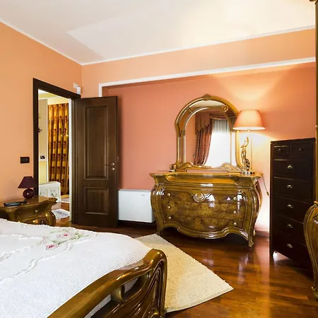 Ambra Villa Trappitello