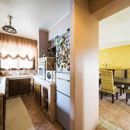 Ambra Villa